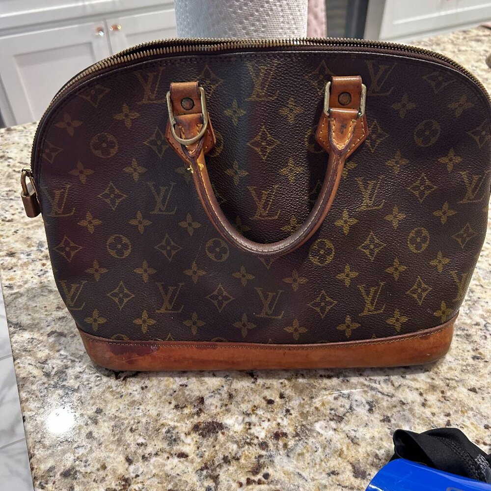 Louis Vuitton Vintage Alma Bag